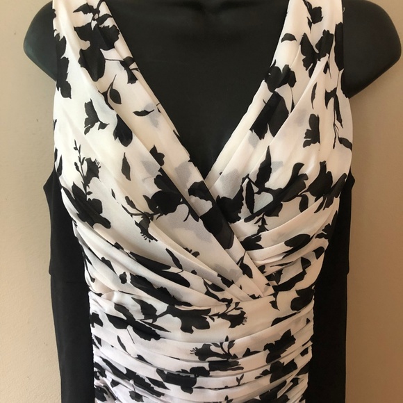 White House Black Market Dress  Size 10 - Picture 2 of 5